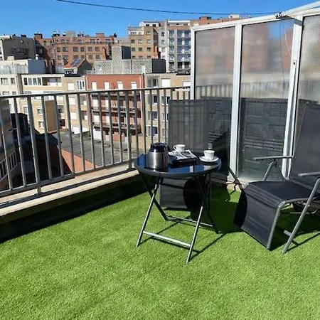 Apartment Gezellig Dakappartement Met Zeezicht En 2 Terrassen Westende